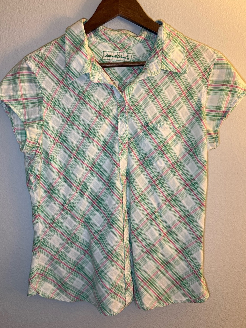 Arizona Jean Company White Pink and Green Plaid Short Sleeve Button-Down Shirt